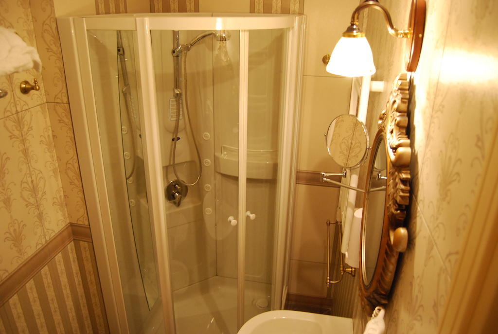 2 Kitarrat Boutique Hotel&spa 4* Durrës