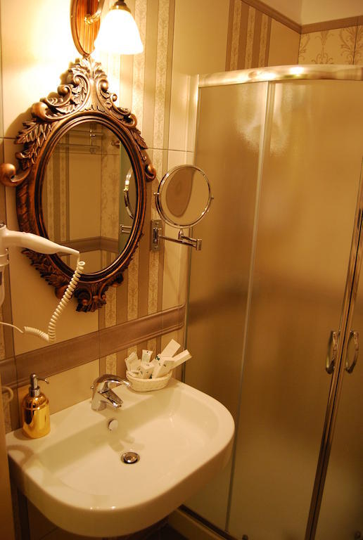 Hotel 2 Kitarrat Boutique Hotel&spa