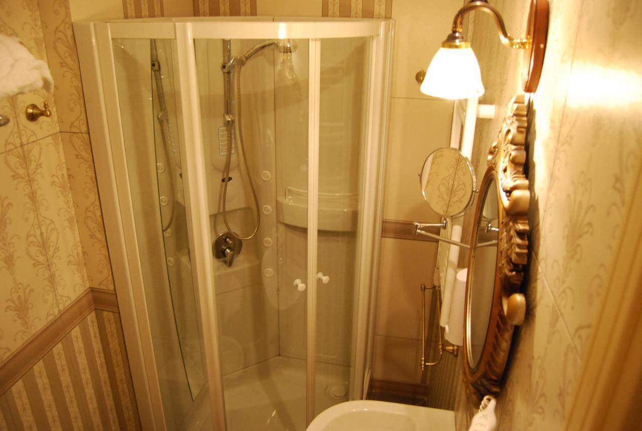2 Kitarrat Boutique Hotel&spa Hotel