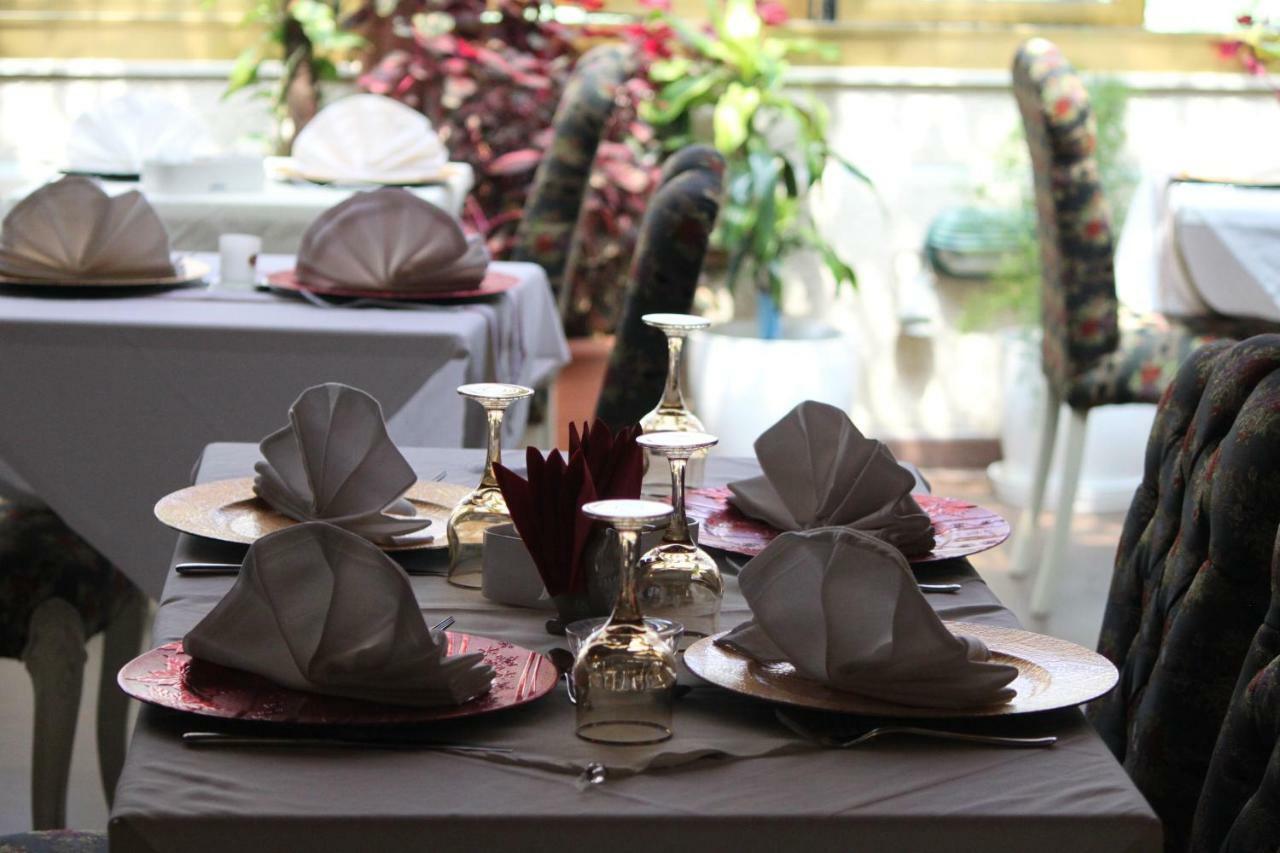 2 Kitarrat Boutique Hotel&spa 4*